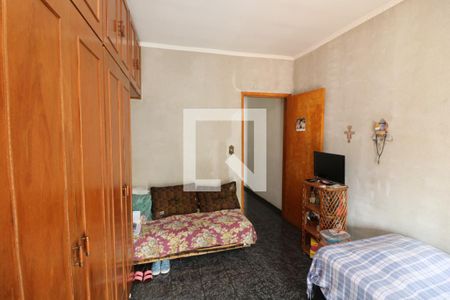 Casa à venda com 120m², 4 quartos e 2 vagasQuarto