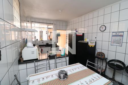 Casa à venda com 120m², 4 quartos e 2 vagasCozinha