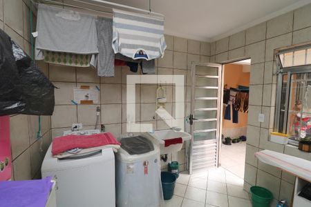 Casa à venda com 120m², 4 quartos e 2 vagasÁrea de Serviço