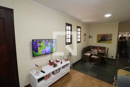 Sala de casa à venda com 4 quartos, 120m² em Vila Antonieta, São Paulo