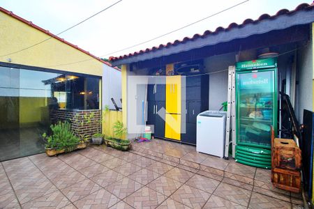 Casa à venda com 234m², 3 quartos e 2 vagasÁrea de Serviço