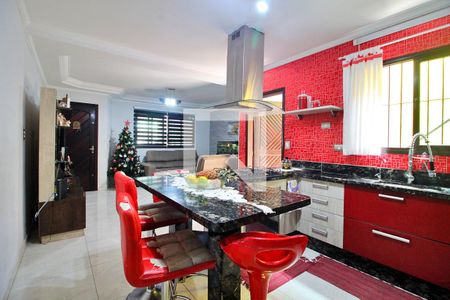 Casa à venda com 234m², 3 quartos e 2 vagasCozinha