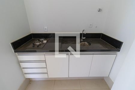 Casa de condomínio à venda com 750m², 4 quartos e 10 vagas Casa de condomínio à venda com 750m², 4 quartos e 10 vagasCozinha espaço de lazer