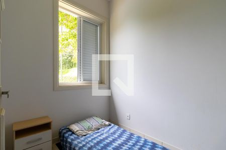 Casa de condomínio à venda com 750m², 4 quartos e 10 vagas Casa de condomínio à venda com 750m², 4 quartos e 10 vagasQuarto de serviço 1