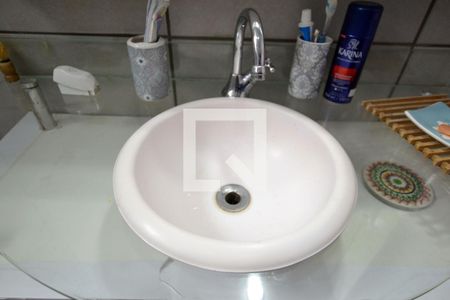 Casa à venda com 200m², 5 quartos e 2 vagasBanheiro Social