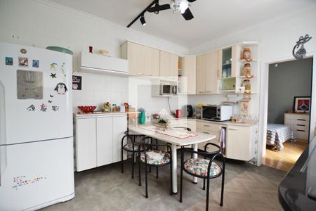 Casa à venda com 200m², 5 quartos e 2 vagasCozinha