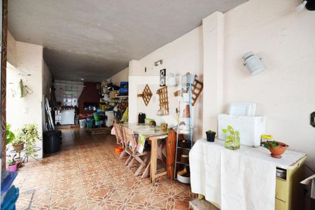 Casa à venda com 200m², 5 quartos e 2 vagasGaragem para 2 Carros Coberta com Espaço Gourmet