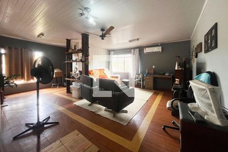 Casa à venda com 200m², 5 quartos e 2 vagasQuarto 3