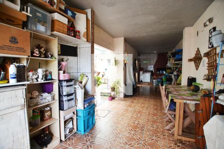 Casa à venda com 200m², 5 quartos e 2 vagasGaragem para 2 Carros Coberta com Espaço Gourmet