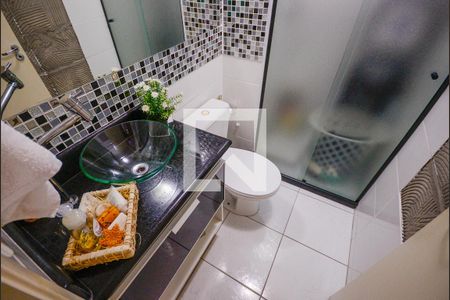 Apartamento à venda com 69m², 2 quartos e 1 vagaBanheiro Social