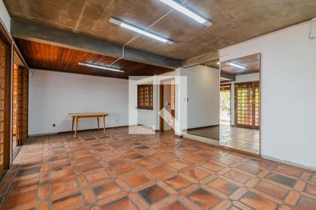Sala de casa para alugar com 3 quartos, 321m² em Tristeza, Porto Alegre