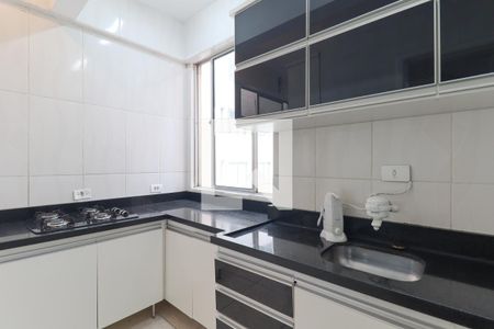 Apartamento para alugar com 70m², 2 quartos e sem vaga Apartamento para alugar com 70m², 2 quartos e sem vagaCozinha e Área de Serviço