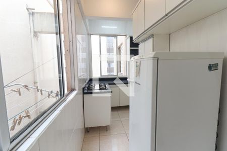 Apartamento para alugar com 70m², 2 quartos e sem vaga Apartamento para alugar com 70m², 2 quartos e sem vagaCozinha e Área de Serviço