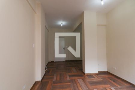 Sala de apartamento para alugar com 2 quartos, 70m² em Centro, Curitiba