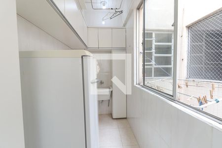 Apartamento para alugar com 70m², 2 quartos e sem vaga Apartamento para alugar com 70m², 2 quartos e sem vagaCozinha e Área de Serviço