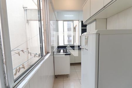 Apartamento para alugar com 70m², 2 quartos e sem vaga Apartamento para alugar com 70m², 2 quartos e sem vagaCozinha e Área de Serviço
