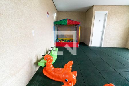 Apartamento à venda com 38m², 2 quartos e sem vagaÁrea comum - Playground