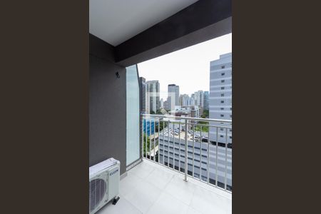 Apartamento para alugar com 27m², 1 quarto e sem vagaVaranda