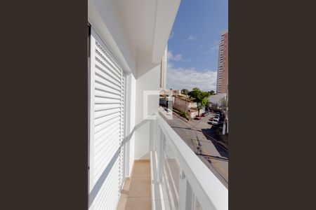 Casa à venda com 150m², 3 quartos e 3 vagas Casa à venda com 150m², 3 quartos e 3 vagasVaranda da Suíte