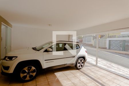 Casa à venda com 150m², 3 quartos e 3 vagas Casa à venda com 150m², 3 quartos e 3 vagasGaragem
