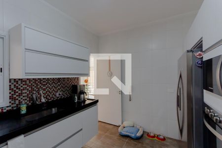 Casa à venda com 150m², 3 quartos e 3 vagas Casa à venda com 150m², 3 quartos e 3 vagasCozinha