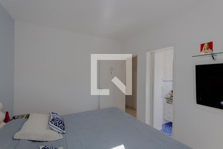 Casa à venda com 150m², 3 quartos e 3 vagas Casa à venda com 150m², 3 quartos e 3 vagasSuíte