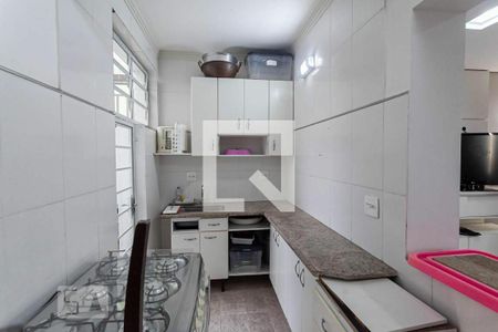 Casa à venda com 523m², 5 quartos e 3 vagas