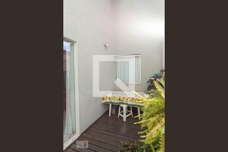 Casa à venda com 523m², 5 quartos e 3 vagas