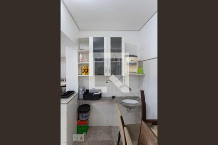 Casa à venda com 523m², 5 quartos e 3 vagas