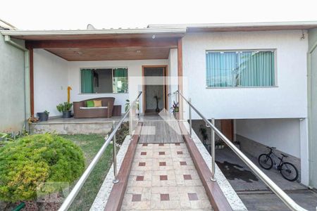 Casa à venda com 523m², 5 quartos e 3 vagas