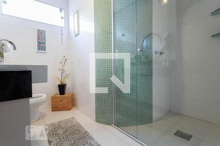 Casa à venda com 523m², 5 quartos e 3 vagas