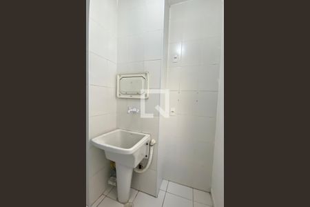 Apartamento para alugar com 72m², 2 quartos e 1 vagaÁrea de Serviço
