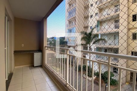 Apartamento para alugar com 72m², 2 quartos e 1 vagaVaranda