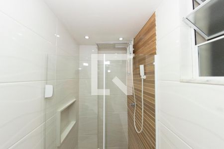 Apartamento para alugar com 65m², 3 quartos e sem vagaBanheiro