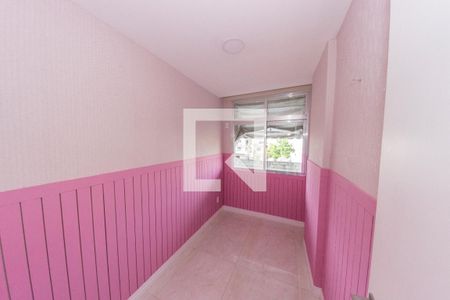 Apartamento para alugar com 65m², 3 quartos e sem vagaEscritório