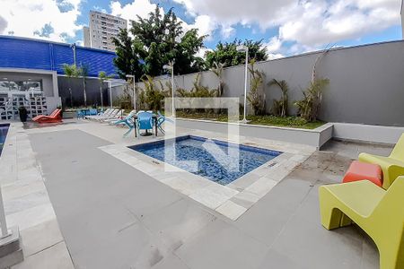 Apartamento à venda com 38m², 2 quartos e sem vagaÁrea comum