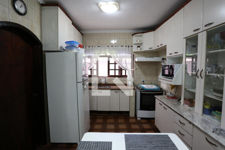 Casa à venda com 160m², 4 quartos e 8 vagasCozinha