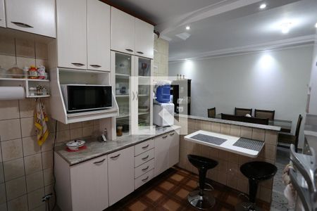 Casa à venda com 160m², 4 quartos e 8 vagasCozinha