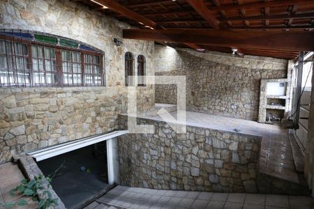 Casa à venda com 160m², 4 quartos e 8 vagasGaragem