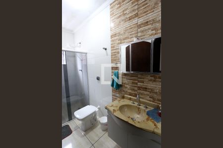 Casa à venda com 160m², 4 quartos e 8 vagasBanheiro