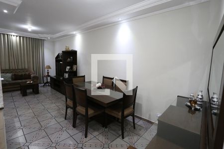 Sala de casa para alugar com 4 quartos, 160m² em Vila Talarico, São Paulo
