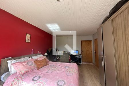 Casa à venda com 120m², 3 quartos e 4 vagasQuarto 3 - Suíte