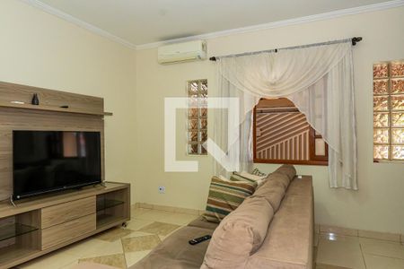 Sala de casa à venda com 3 quartos, 90m² em Parque Residencial Vila União, Campinas