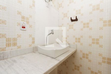 Apartamento para alugar com 70m², 2 quartos e sem vaga Apartamento para alugar com 70m², 2 quartos e sem vagaBanheiro