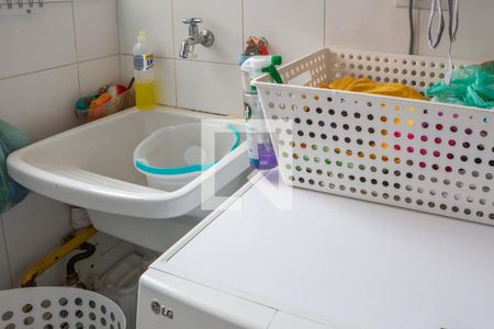 Apartamento à venda com 76m², 2 quartos e 2 vagasÁrea de Serviço