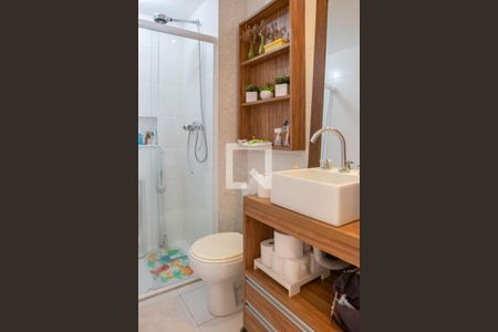 Apartamento à venda com 76m², 2 quartos e 2 vagasBanheiro Social