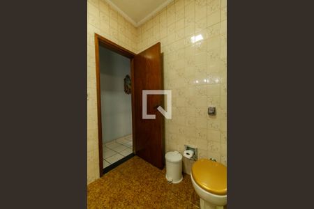 Casa à venda com 98m², 3 quartos e 1 vagaBanheiro 2