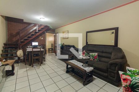 Casa à venda com 98m², 3 quartos e 1 vagaSala