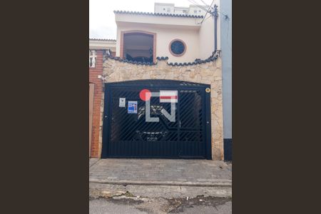 Casa à venda com 98m², 3 quartos e 1 vagaFachada