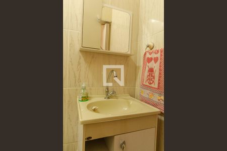 Casa à venda com 98m², 3 quartos e 1 vagaBanheiro